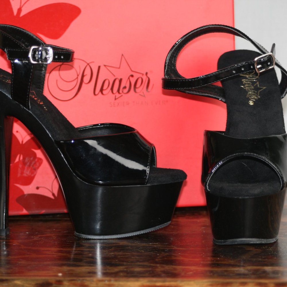 Pleaser • Black Patent leather heels